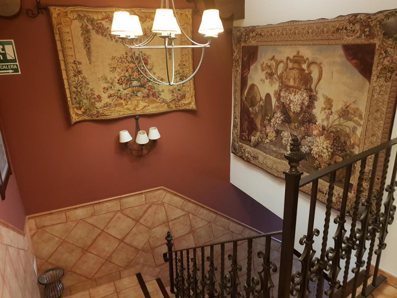 Hospederia Ana Pilar Hotell Porcuna Exteriör bild