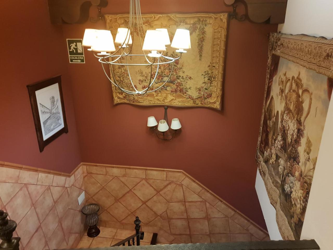 Hospederia Ana Pilar Hotell Porcuna Exteriör bild
